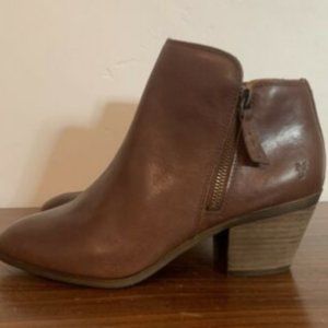 Frye Cognac Brown Double Zip Judith Ankle Bootie Size 8.5